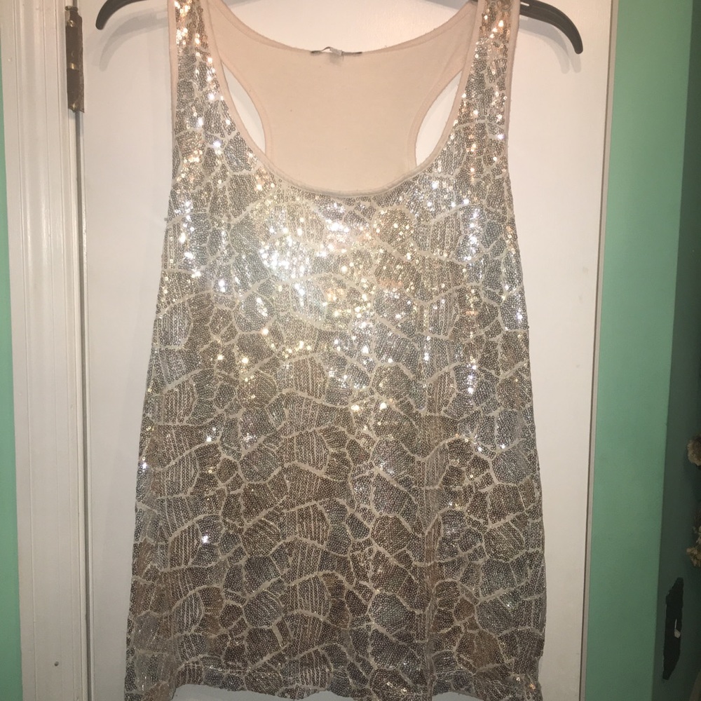 ⭐️Gold Sequin Tank Top⭐️